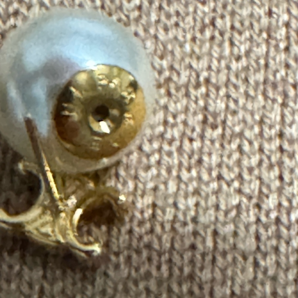 New - Icon “fashion” earrings. Price is firm. - Picture 2 of 4